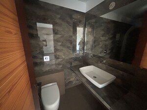 Bathroom in 2 BHK Apartment at Paradise Sai World City Phase 2, New Panvel – for Rent