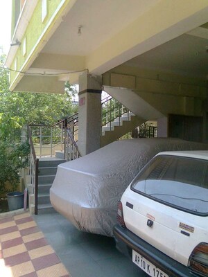 Parking in 2 BHK Independent House at Mehdipatnam – for Rent