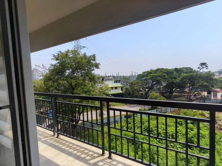 Balcony, panampilly nagar Commercial Office Space 2200 Sq.Ft. In Panampilly Nagar Kochi 10762510