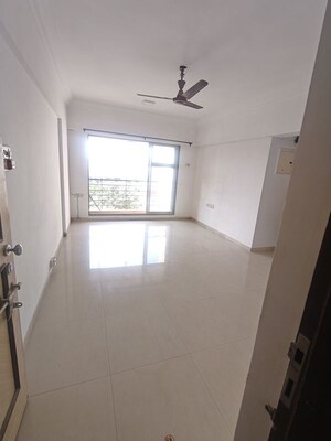 Bathroom in 2 BHK Apartment at Highland Tower, Lokhandwala – for Rent