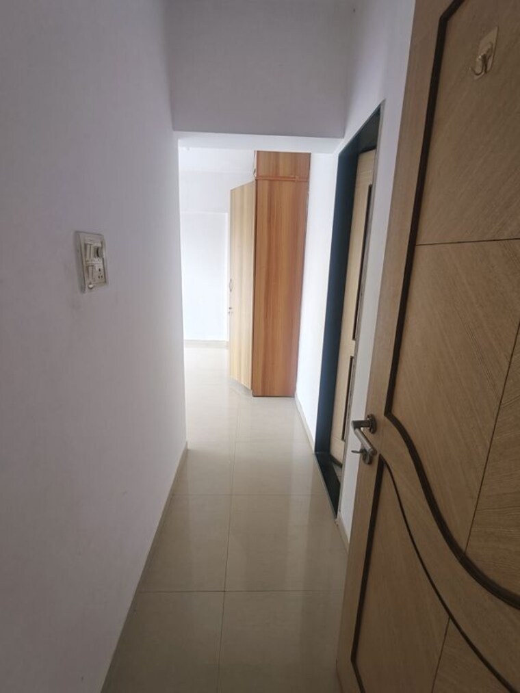 undefined, highland-tower 2 Bedroom 1000 Sq.Ft. Apartment In Lokhandwala Mumbai 10762536