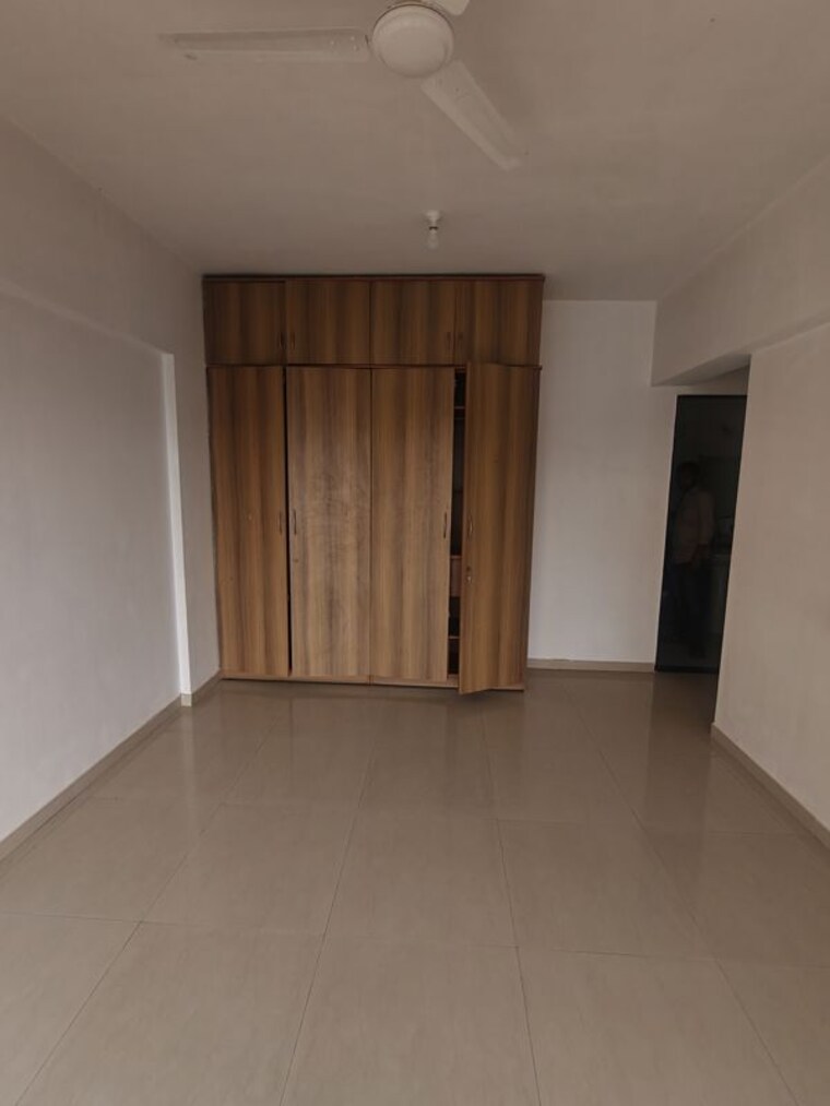 Room, highland-tower 2 Bedroom 1000 Sq.Ft. Apartment In Lokhandwala Mumbai 10762536