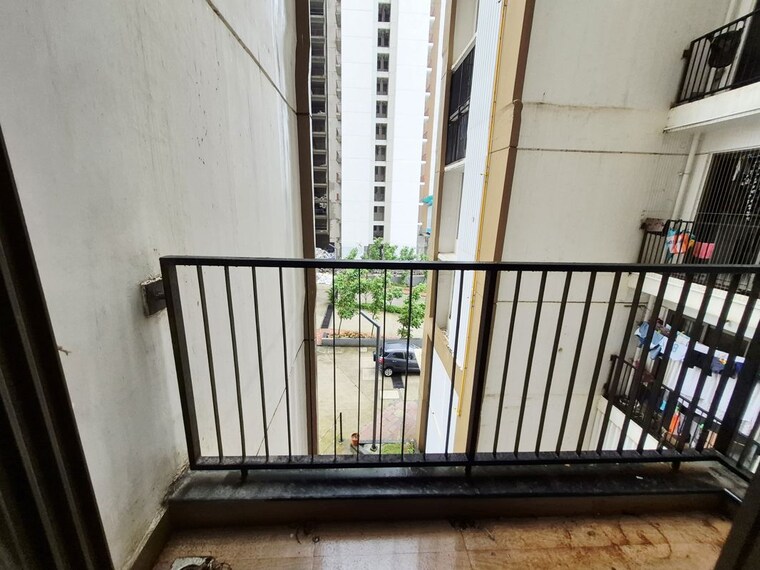 Balcony, runwal-my-city-phase-ii-cluster-05 1 Bedroom 409 Sq.Ft. Apartment In Dombivli East Thane 10762540