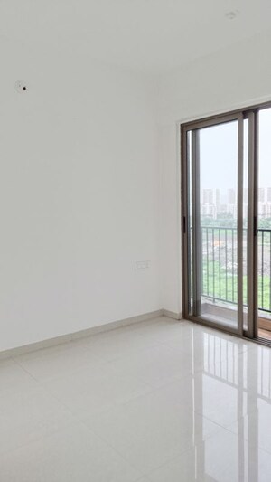 Room in 2 BHK Apartment at Runwal My City Phase II Cluster 05, Dombivli East – for Rent