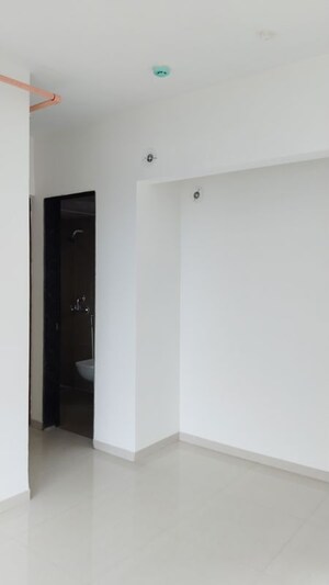 Room in 2 BHK Apartment at Runwal My City Phase II Cluster 05, Dombivli East – for Rent
