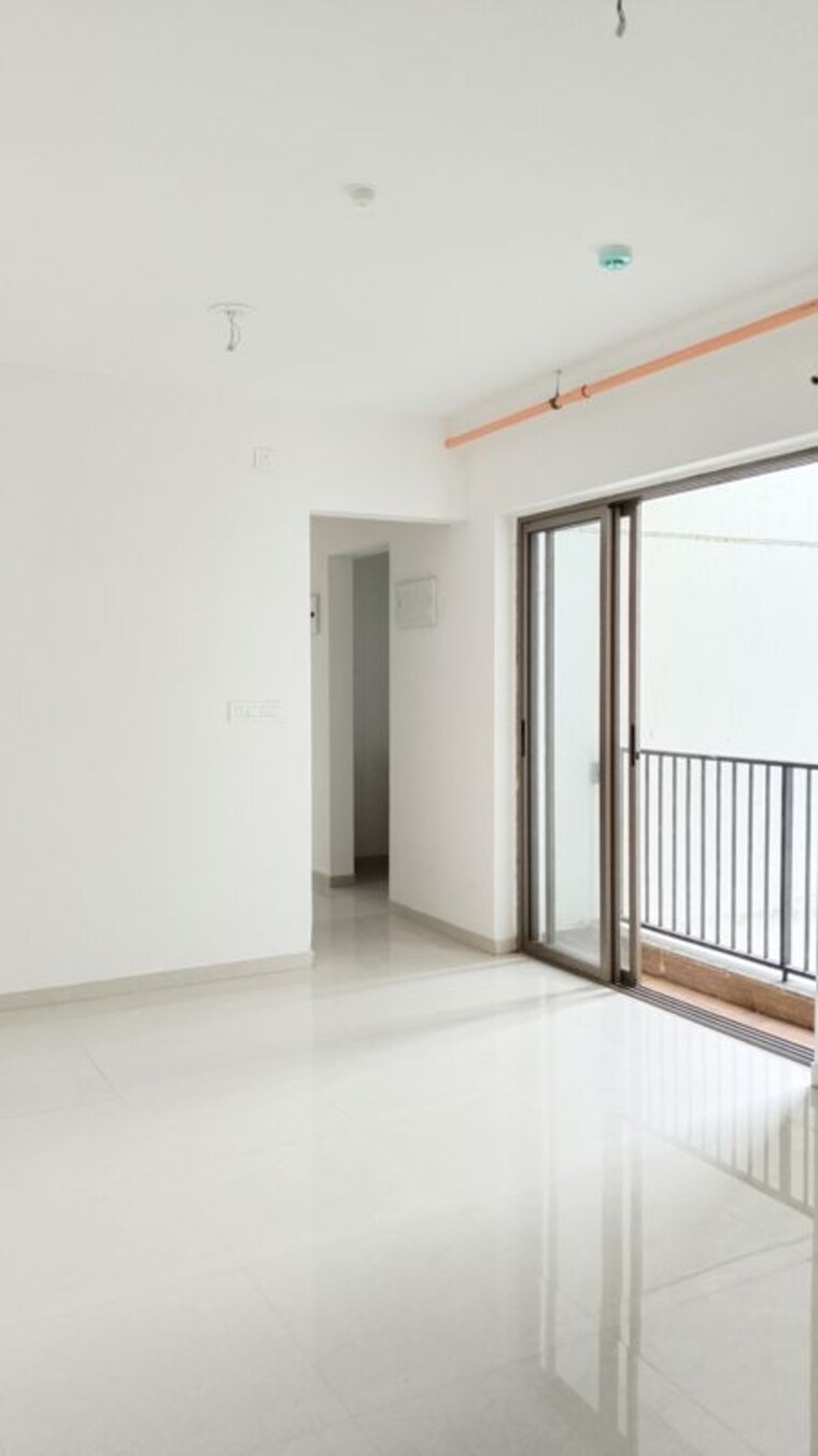 Room, runwal-my-city-phase-ii-cluster-05 2 Bedroom 570 Sq.Ft. Apartment In Dombivli East Thane 10762546