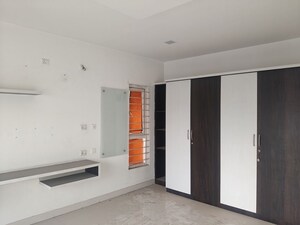 Master Bedroom in 3 BHK Apartment at Sai Nagar – for Rent