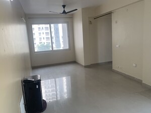 Room in 2 BHK Apartment at Ramprastha City The Atrium, Sector 37d – for Rent