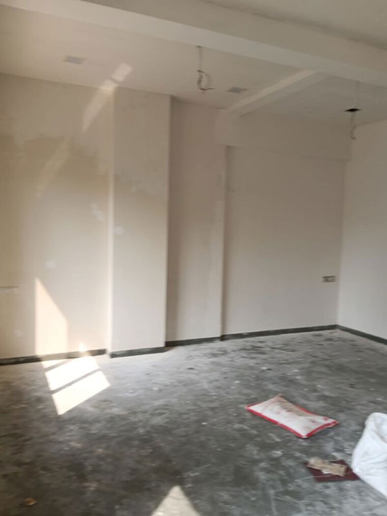 Bedroom, unnat nagar Commercial Office Space 4200 Sq.Ft. In Unnat Nagar Mumbai 10761461