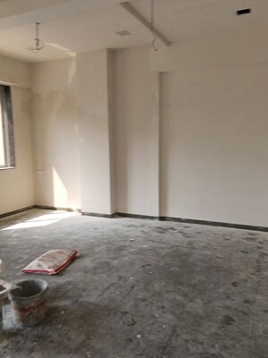 Room in  Office Space at Unnat Nagar – for Rent
