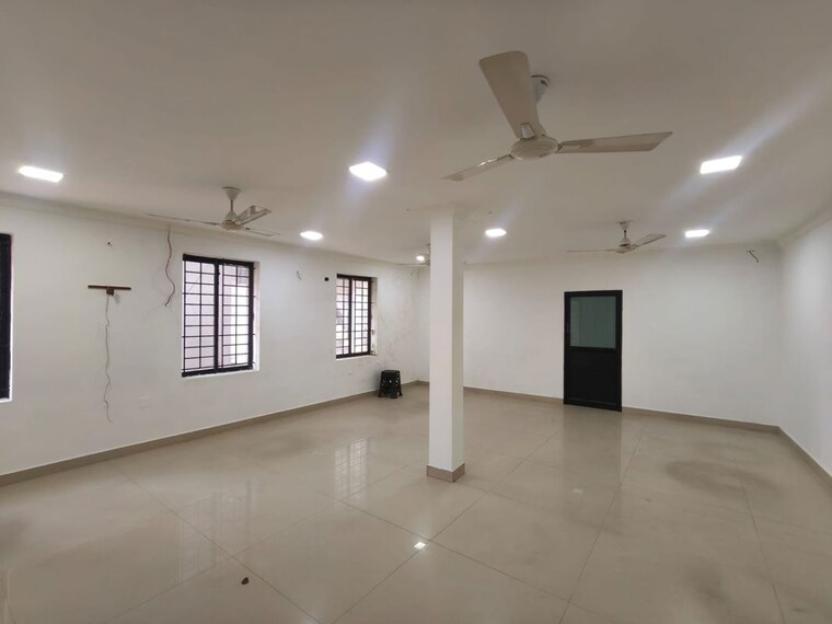 Other, ernakulam Commercial Office Space 3900 Sq.Ft. In Ernakulam Kochi 10762567