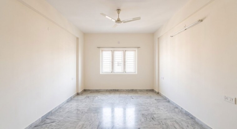 Room, mahadkar-residency 3 Bedroom 1350 Sq.Ft. Penthouse In Paud Road Pune 10762570