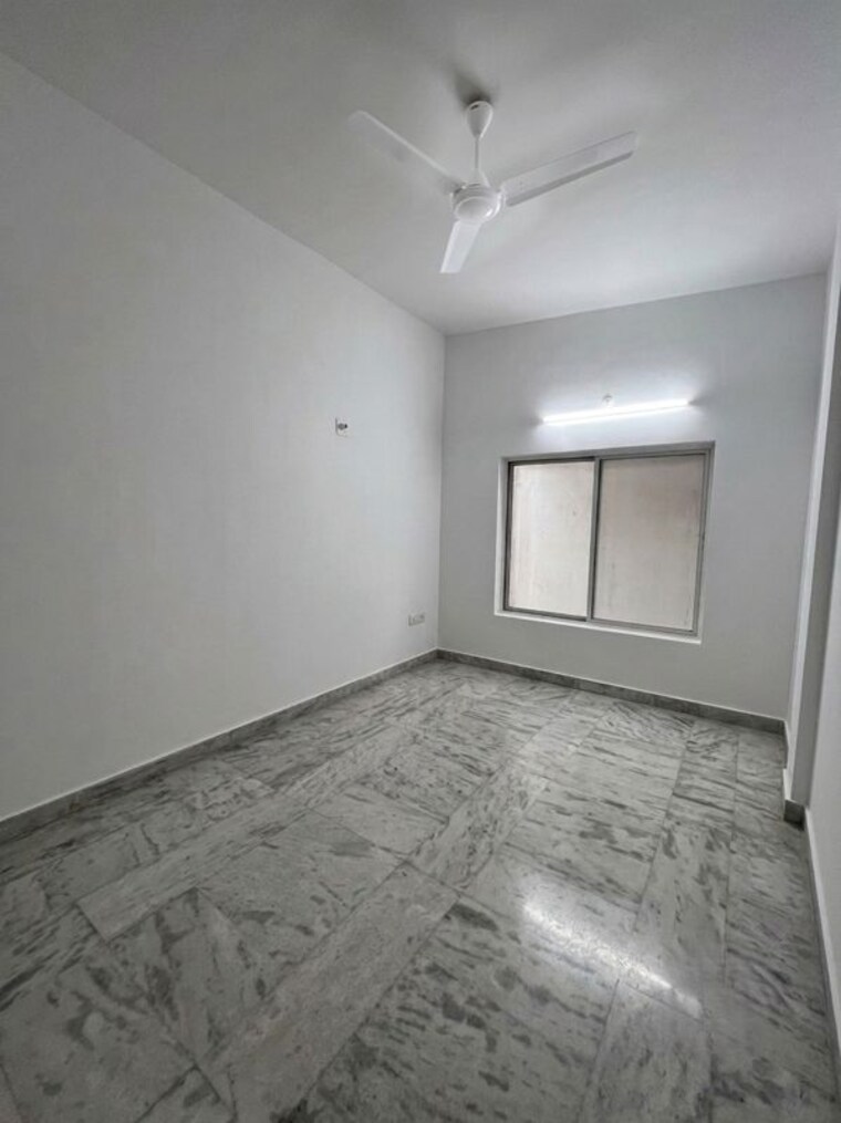 Room, mahadkar-residency 3 Bedroom 1350 Sq.Ft. Penthouse In Paud Road Pune 10762570
