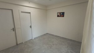 Room in 3 BHK Apartment at Panchsheel Green Mart, Sector 16 Greater Noida – for Sale