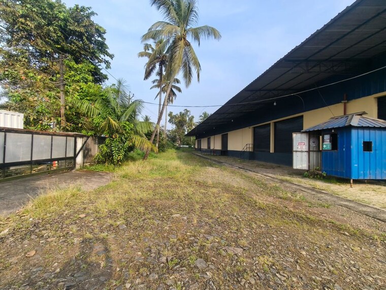 Exterior View, aluva Commercial Warehouse 26000 Sq.Ft. In Aluva Kochi 10762601