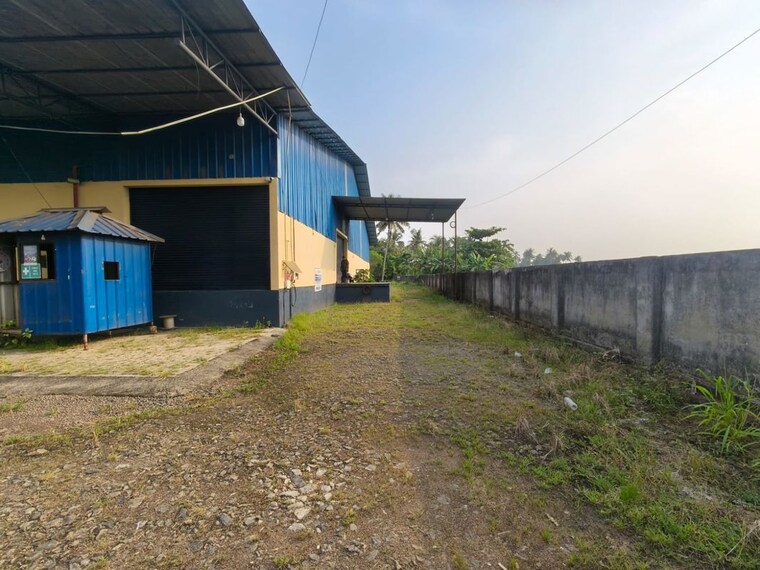 Exterior View, aluva Commercial Warehouse 26000 Sq.Ft. In Aluva Kochi 10762601
