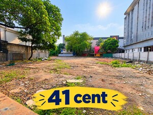  Land For Rent in Vyttila