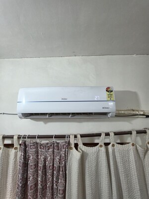 Furnished Amenities in 1 BHK Apartment at Arawali Apartments, Sector 52 – for Rent