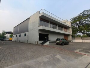 Warehouse For Rent in Kathrikadavu