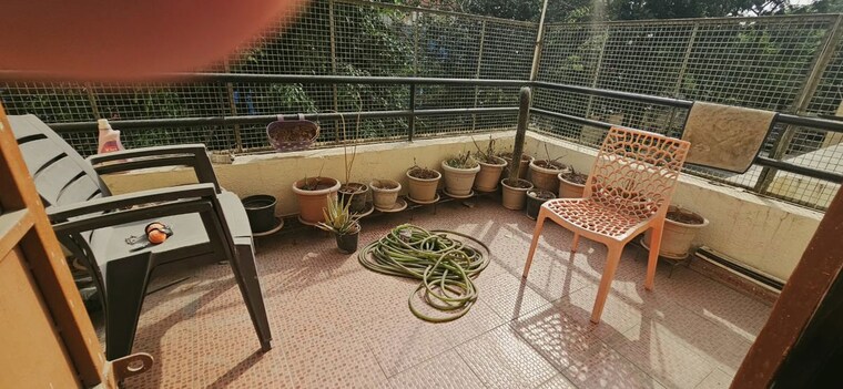 Living Room, satish-bora-crystal-heights 2 Bedroom 850 Sq.Ft. Apartment In Wakad Pune 10762648