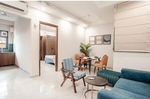 Living Room in 4 BHK Builder Floor at DLF Green Avenue, Dlf Phase iv – for Rent
