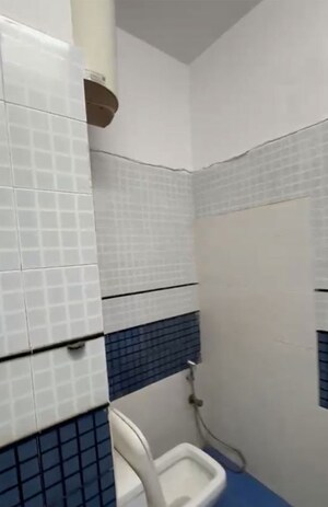 Bathroom in 3 BHK Apartment at Amrapali Silicon City, Sector 76 – for Sale
