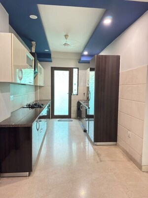Kitchen in 3 BHK Builder Floor at Sector 45 – for Rent