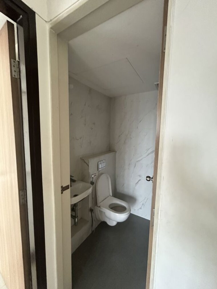 Washroom, lodha-codename-premier 1 Bedroom 479 Sq.Ft. Apartment In Dombivli East Thane 10762688