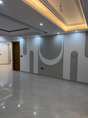 4 BHK Builder Floor For Sale in Sector 77