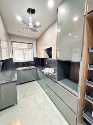 Kitchen in 3 BHK Builder Floor at Sector 57 – for Rent