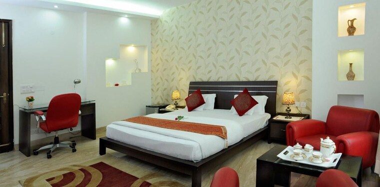 Bedroom, south city 1  500 Sq.Yd. Villa In South City 1 Gurgaon 10762718