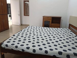Bedroom in 2 BHK Builder Floor at Sector 41 – for Rent