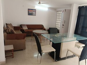 Team Area in 2 BHK Builder Floor at Sector 41 – for Rent