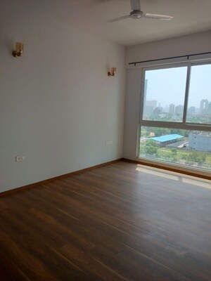 Room in 3 BHK Apartment at Conscient Hines Elevate, Sector 59 – for Rent