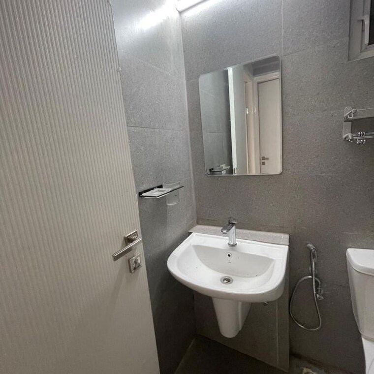 Bathroom, signature-global-city-81 2.5 Bedroom 1250 Sq.Ft. Builder Floor In Sector 81 Gurgaon 10762780