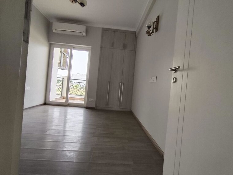 Room, central-park-flower-valley 2.5 Bedroom 1350 Sq.Ft. Apartment In Sohna Sector 33 Gurgaon 10762778