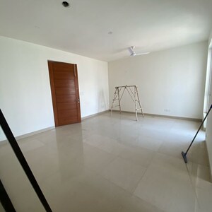 3 BHK Apartment For Rent in Emaar Emerald Estate, Sector 65