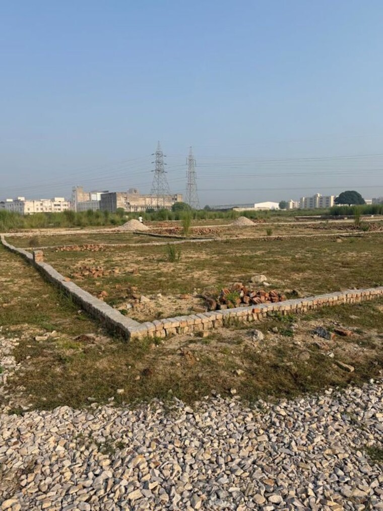undefined, solitaire-pride  18000 Sq.Ft. Plot In Jhalwa Allahabad 10762827