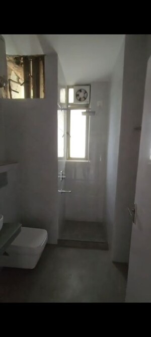 Bathroom in 3 BHK Apartment at Pioneer Park Phase 1, Sector 61 – for Sale