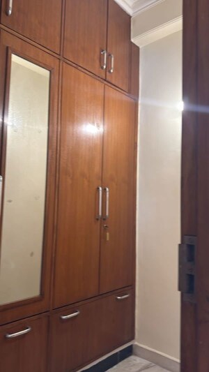 Furnished Amenities in 3 BHK Builder Floor at Palam Vihar Residents Association, Palam Vihar – for Rent