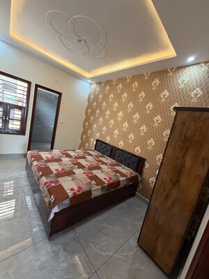 Master Bedroom in 2 BHK Apartment at Sector 115 – for Rent