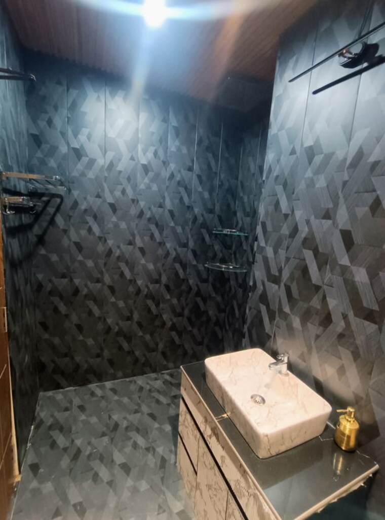 Attached Bathroom, rs-signature-park  564 Sq.Ft. Apartment In Chi V Greater Noida Greater Noida 10762874