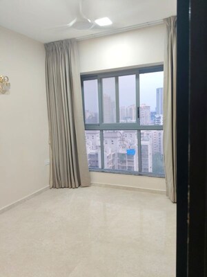 2 BHK Apartment For Sale in Sheth 72 West, Andheri West