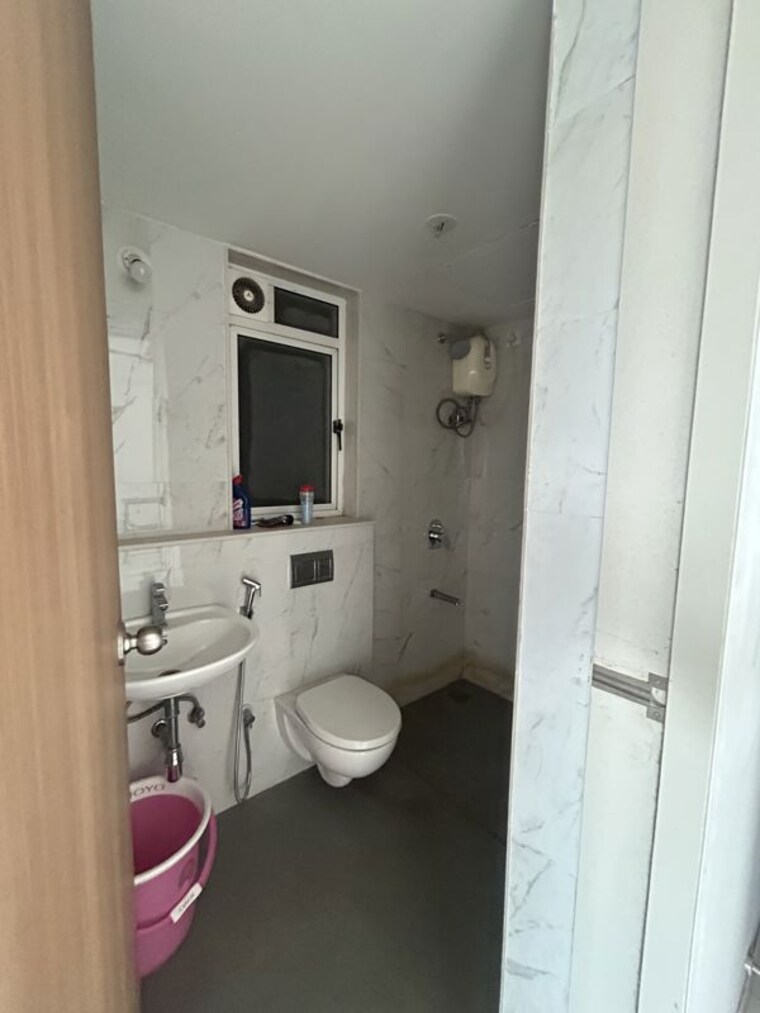 Bathroom, lodha-codename-premier 2 Bedroom 656 Sq.Ft. Apartment In Dombivli East Thane 10762911