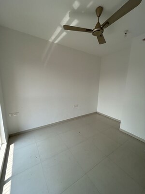 Room in 2 BHK Apartment at Lodha Codename Premier, Dombivli East – for Rent