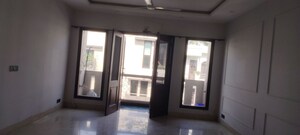Room in 3 BHK Builder Floor at Jasola Vihar – for Rent