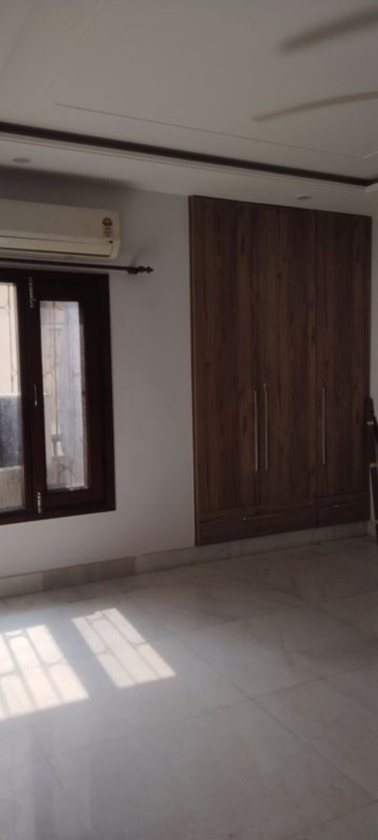 Room, jasola vihar 3 Bedroom 2500 Sq.Ft. Builder Floor In Jasola Vihar Delhi 10762916
