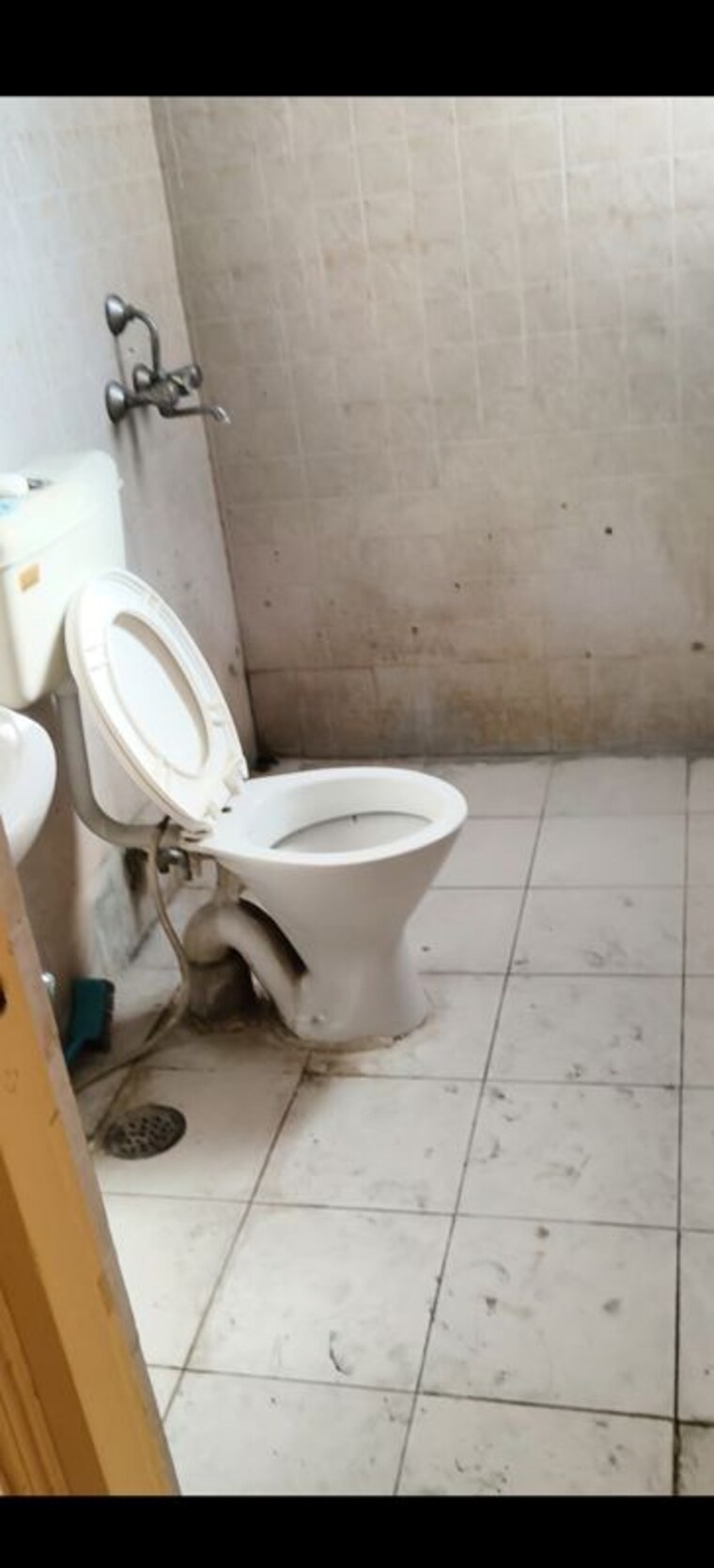 Bathroom, landcraft-river-heights 2 Bedroom 970 Sq.Ft. Apartment In Raj Nagar Extension Ghaziabad 10762878