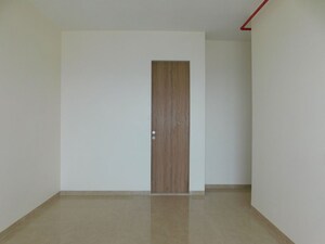 Room in 2 BHK Apartment at Dosti Eastern Bay, Wadala – for Sale