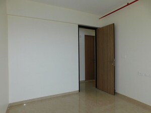 Room in 2 BHK Apartment at Dosti Eastern Bay, Wadala – for Sale